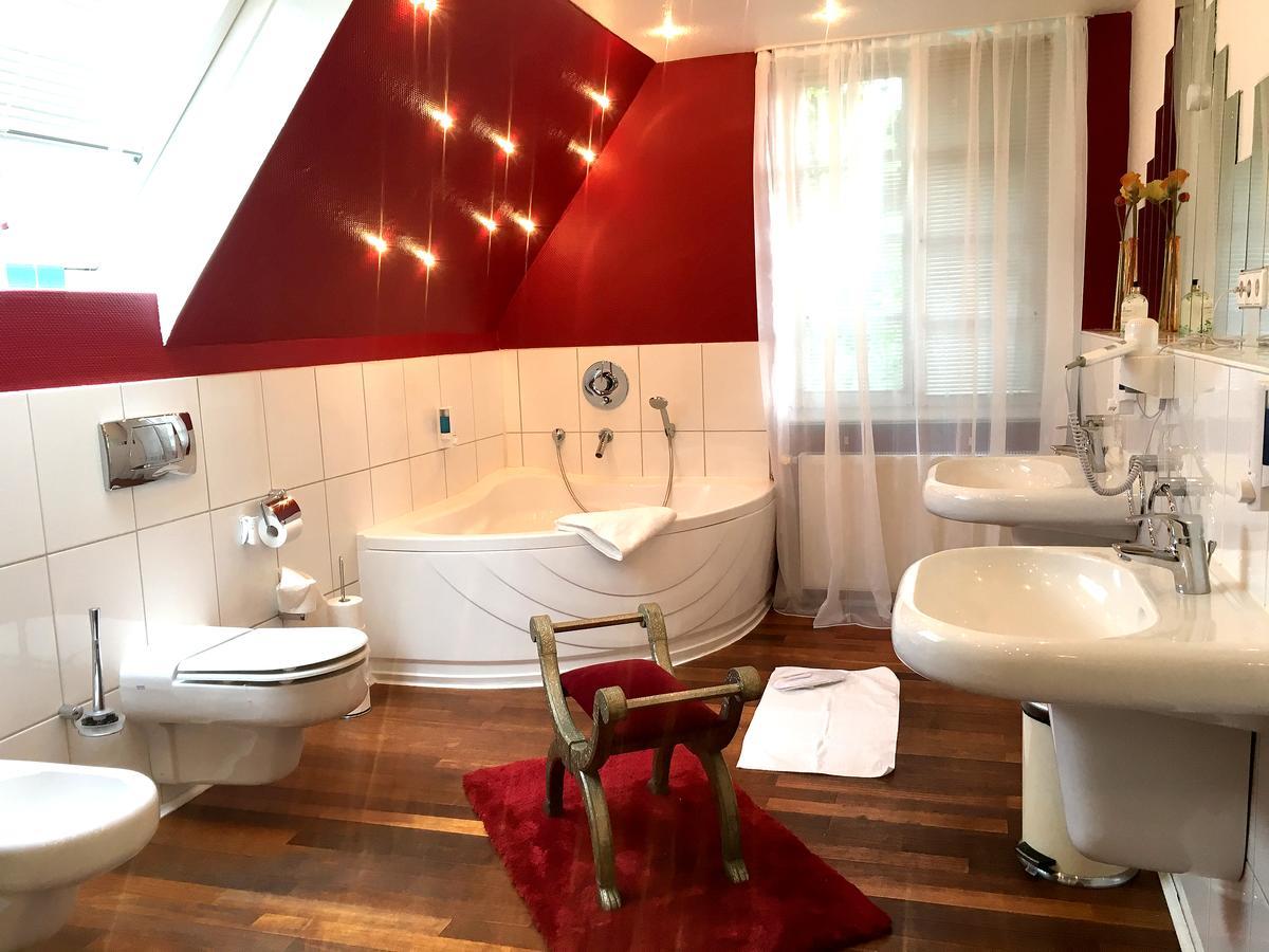 Lilis Kleines Hotel Мюнстер Екстериор снимка